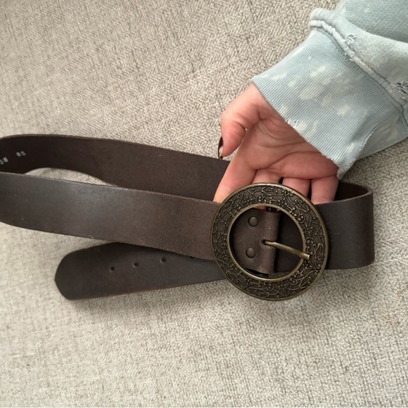 PROMOD Vintage Woman’s Made In France Brown Split Leather Cowhide Belt Size 34” - Picture 1 of 10